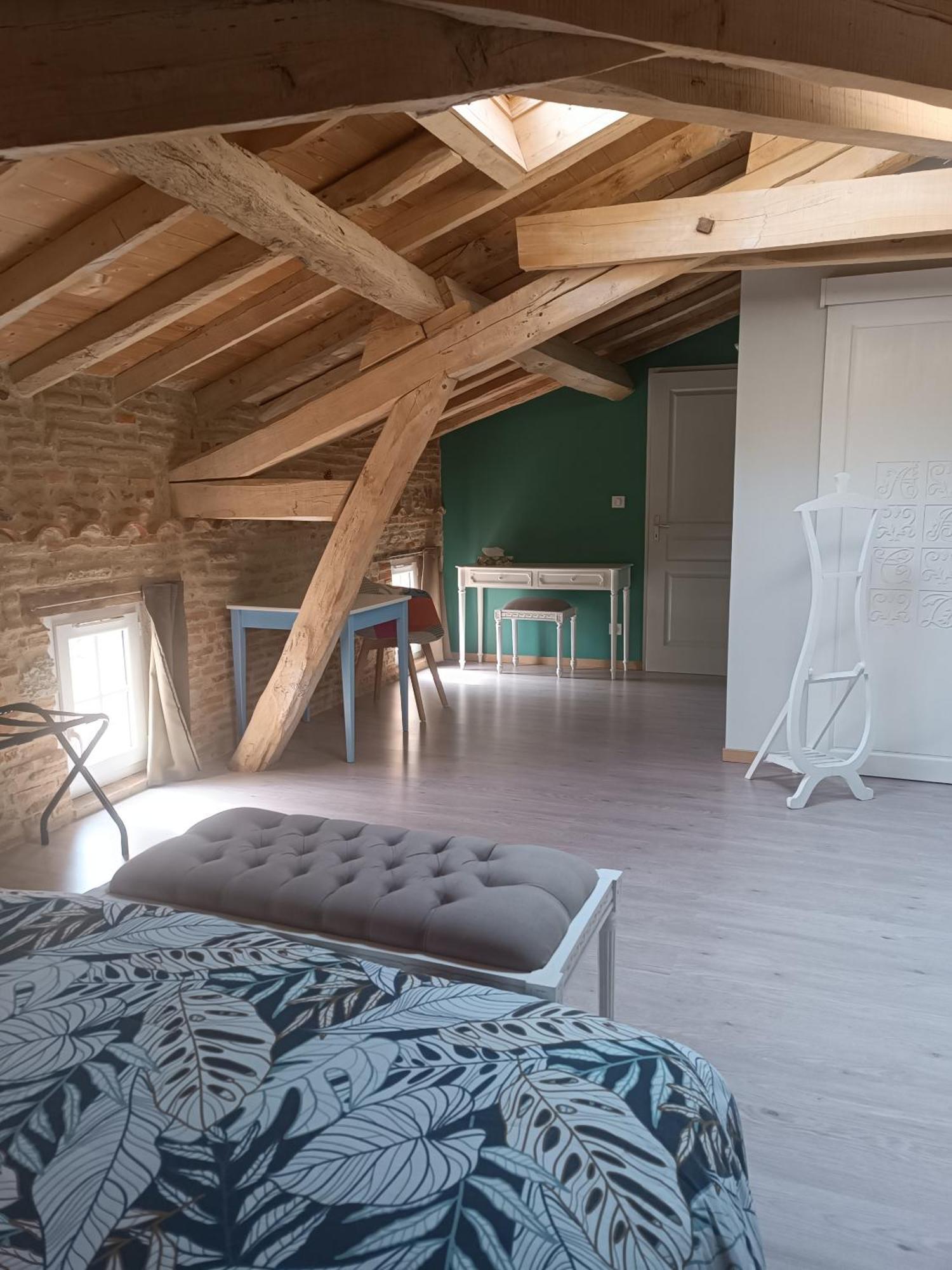 Le Jardin Des Cedres Hotell Lavaur  Rom bilde