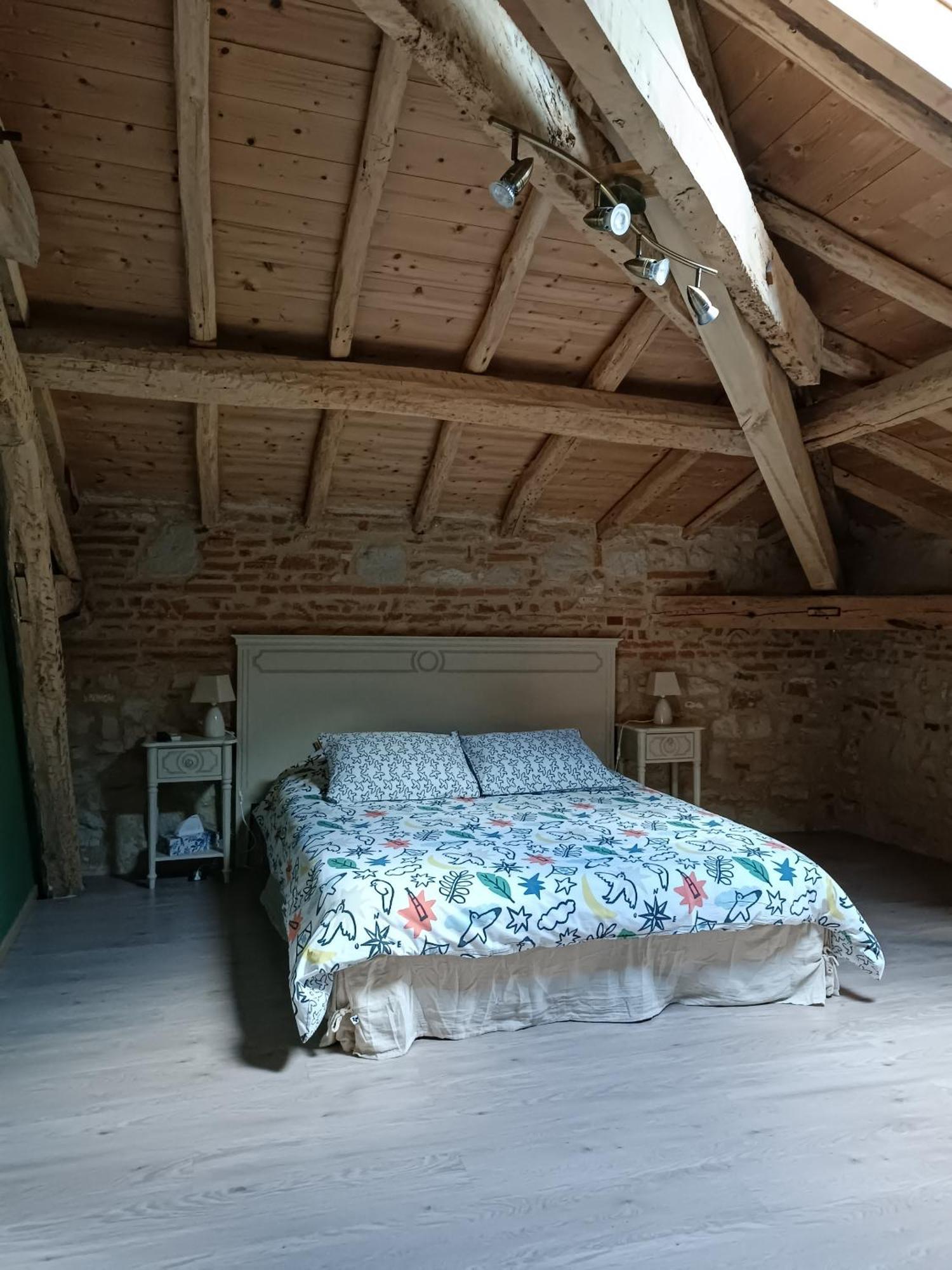 Le Jardin Des Cedres Hotell Lavaur  Rom bilde