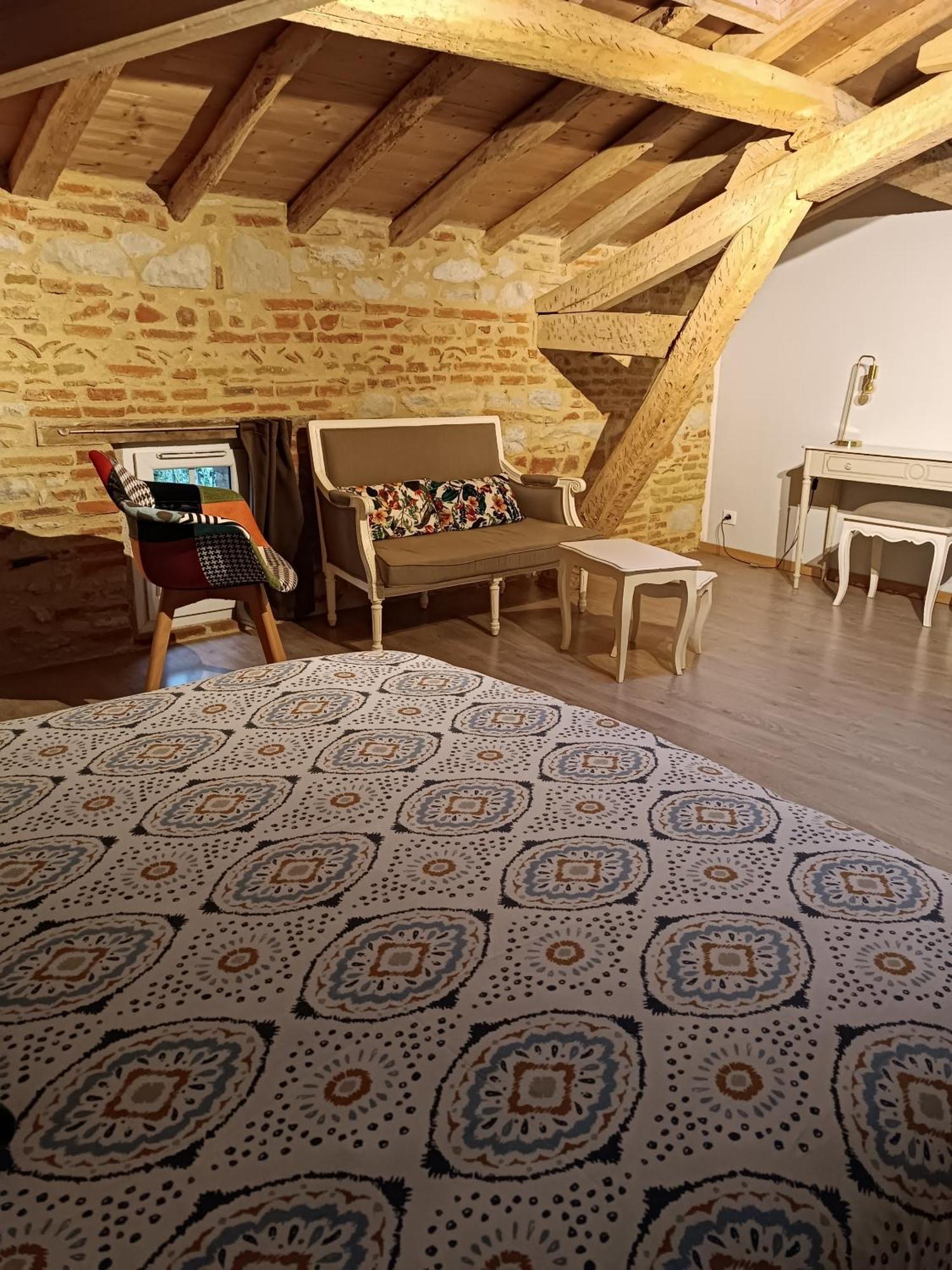 Le Jardin Des Cedres Hotell Lavaur  Rom bilde