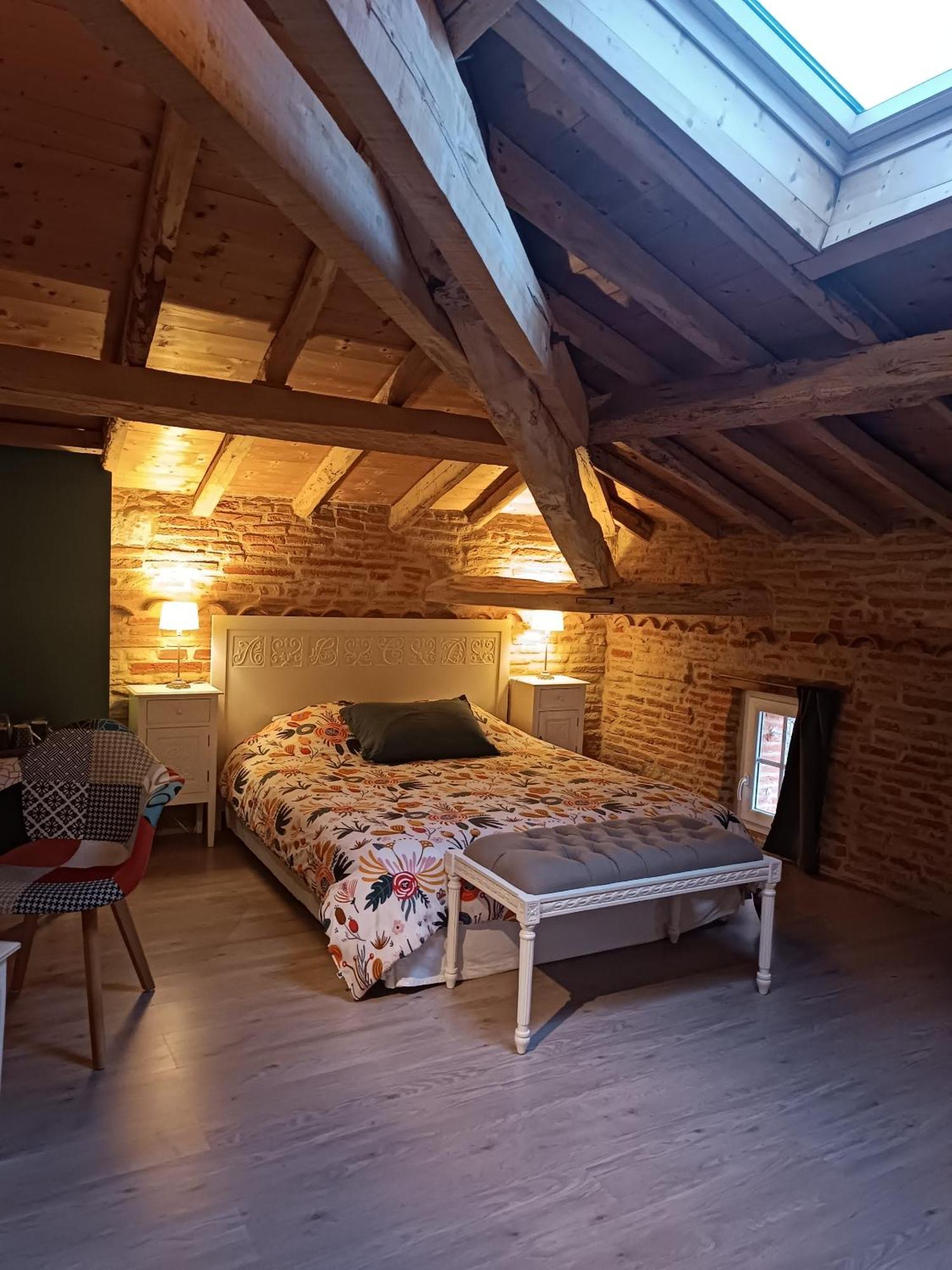 Le Jardin Des Cedres Hotell Lavaur  Rom bilde