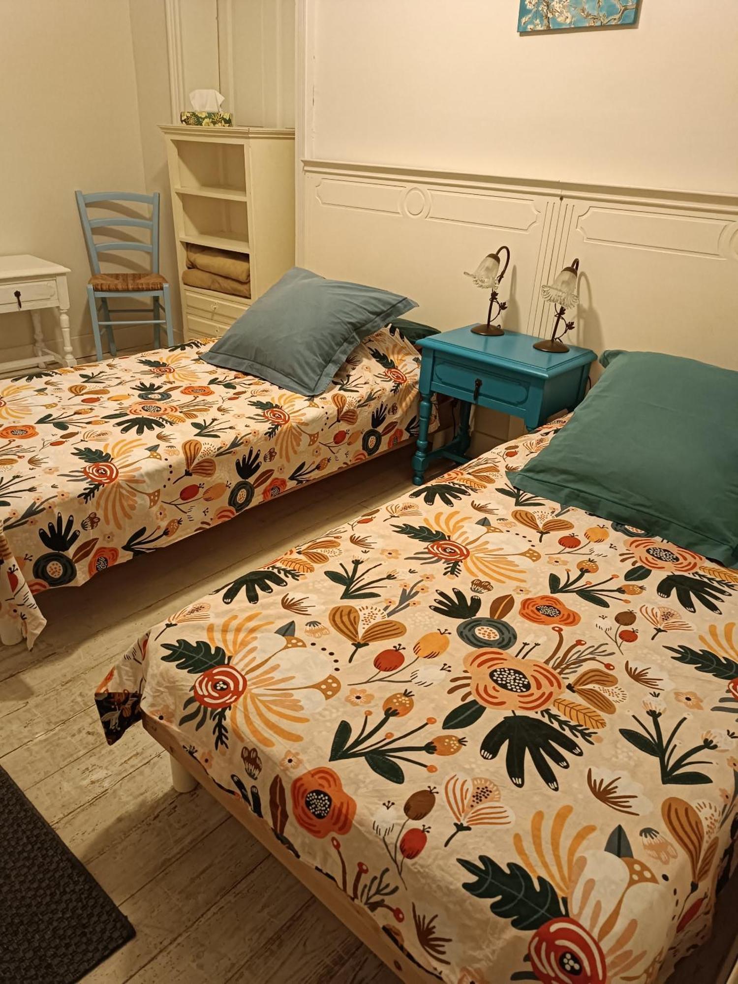 Le Jardin Des Cedres Hotell Lavaur  Rom bilde