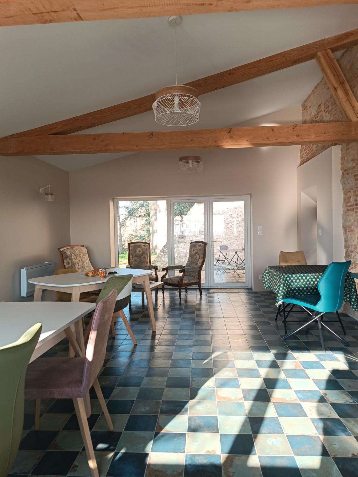 Le Jardin Des Cedres Hotell Lavaur  Eksteriør bilde